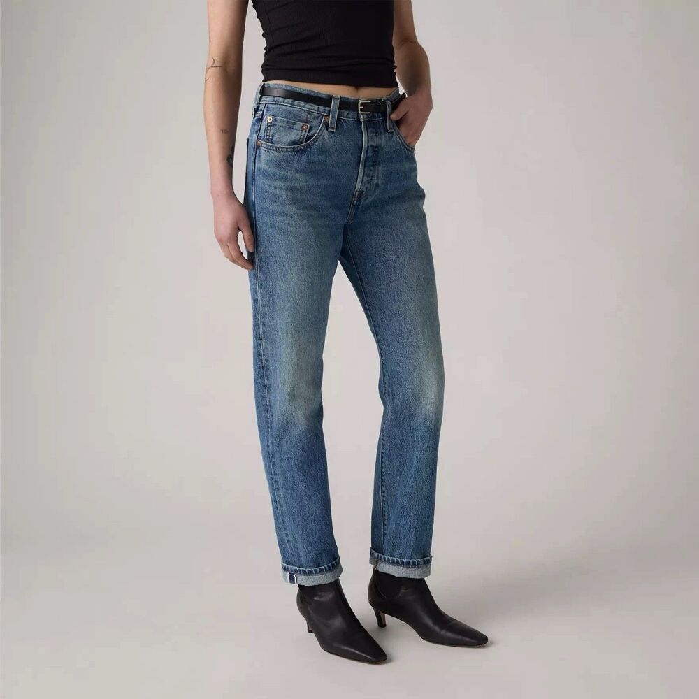 NWT $138 Levi's 501 Original Selvedge Jeans Straight Med Wash Women Size 27x32